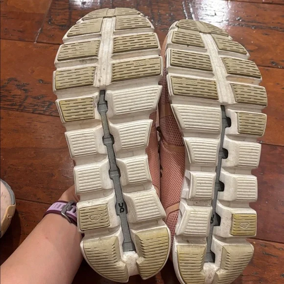 On Cloud 5 Shoes Size 6 Women’s Shell Rose Pink GUC - Picture 6 of 8